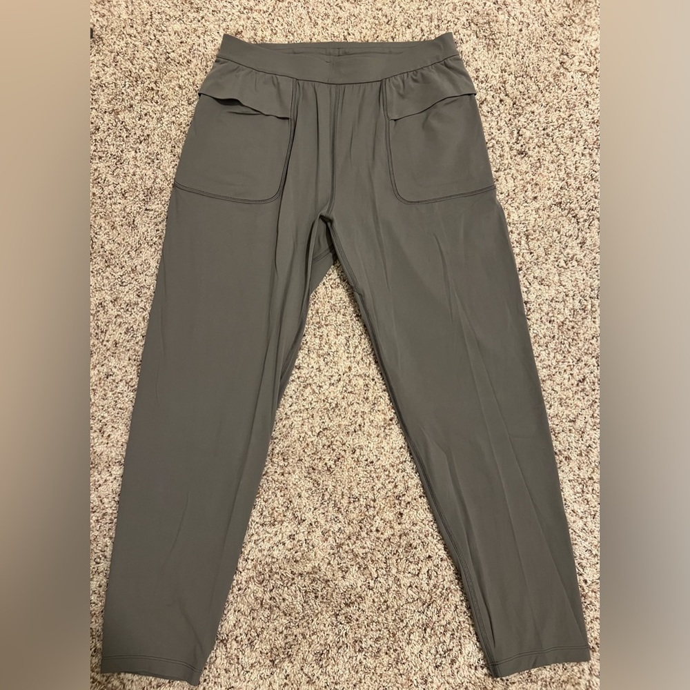 Lululemon Lab Relaxed Fit Pant